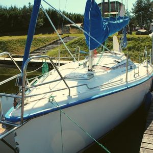 Jacht Twister 780 czarter na mazurach